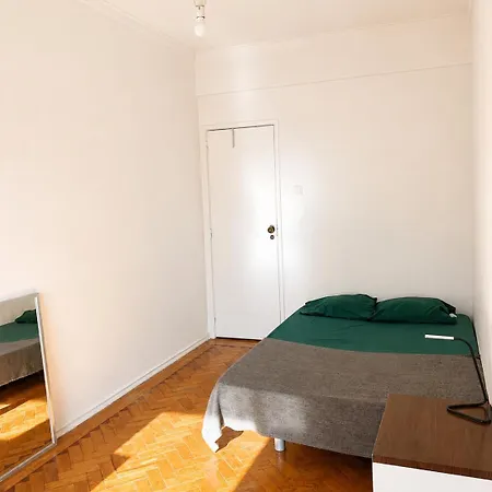3 Bedroom In Benfica アパート リスボン