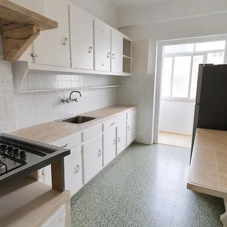 3 Bedroom In Benfica Apartamento Lisboa