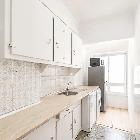 3 Bedroom In Benfica * リスボン